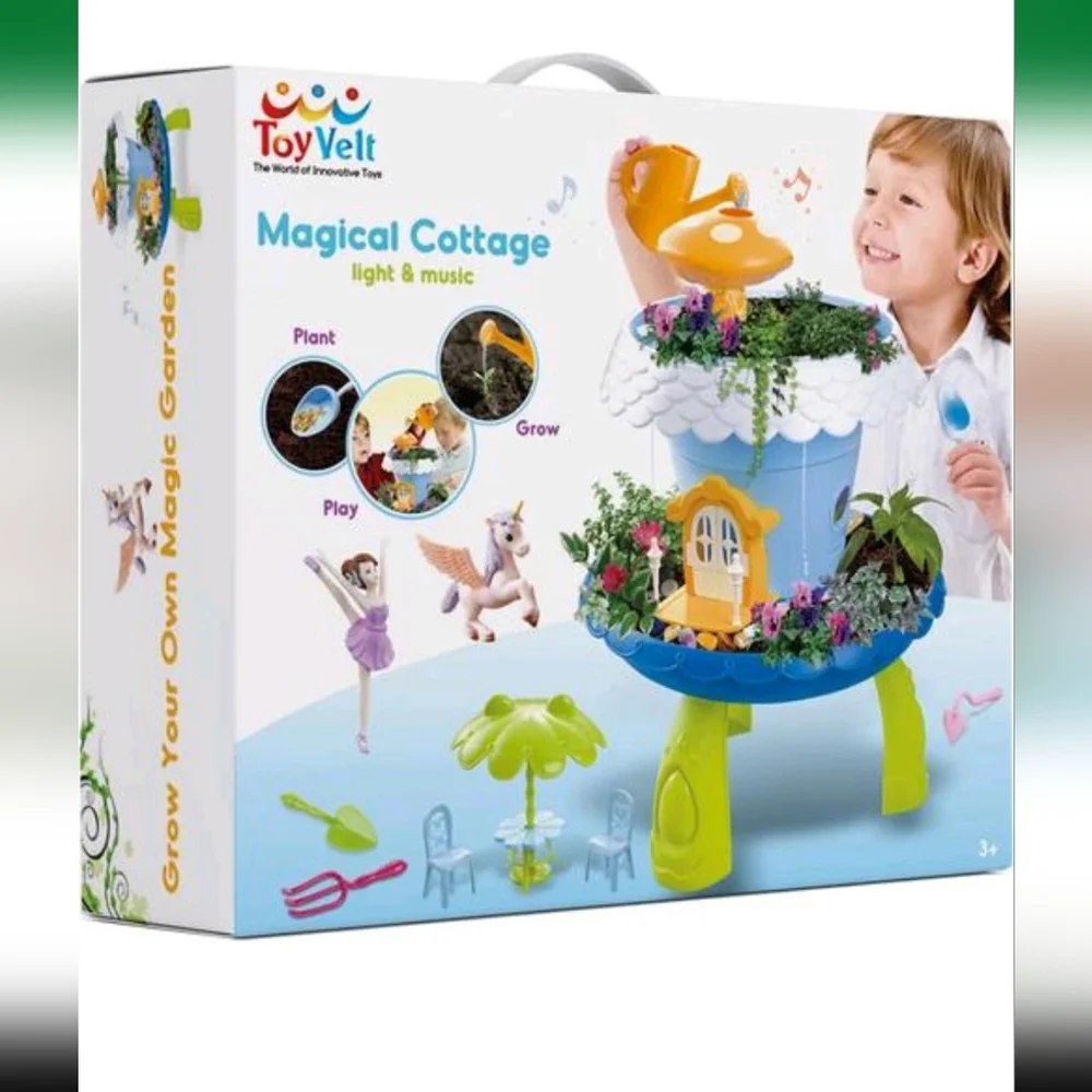 SALE ** BRAND NEW IN BOX ** Magical Cottage Light & Music Playset